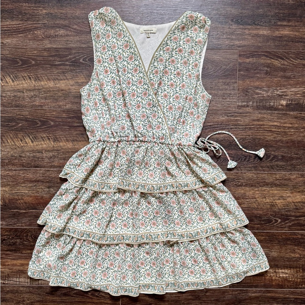 MAX STUDIO Floral Dress Medium - Picture 8 of 8